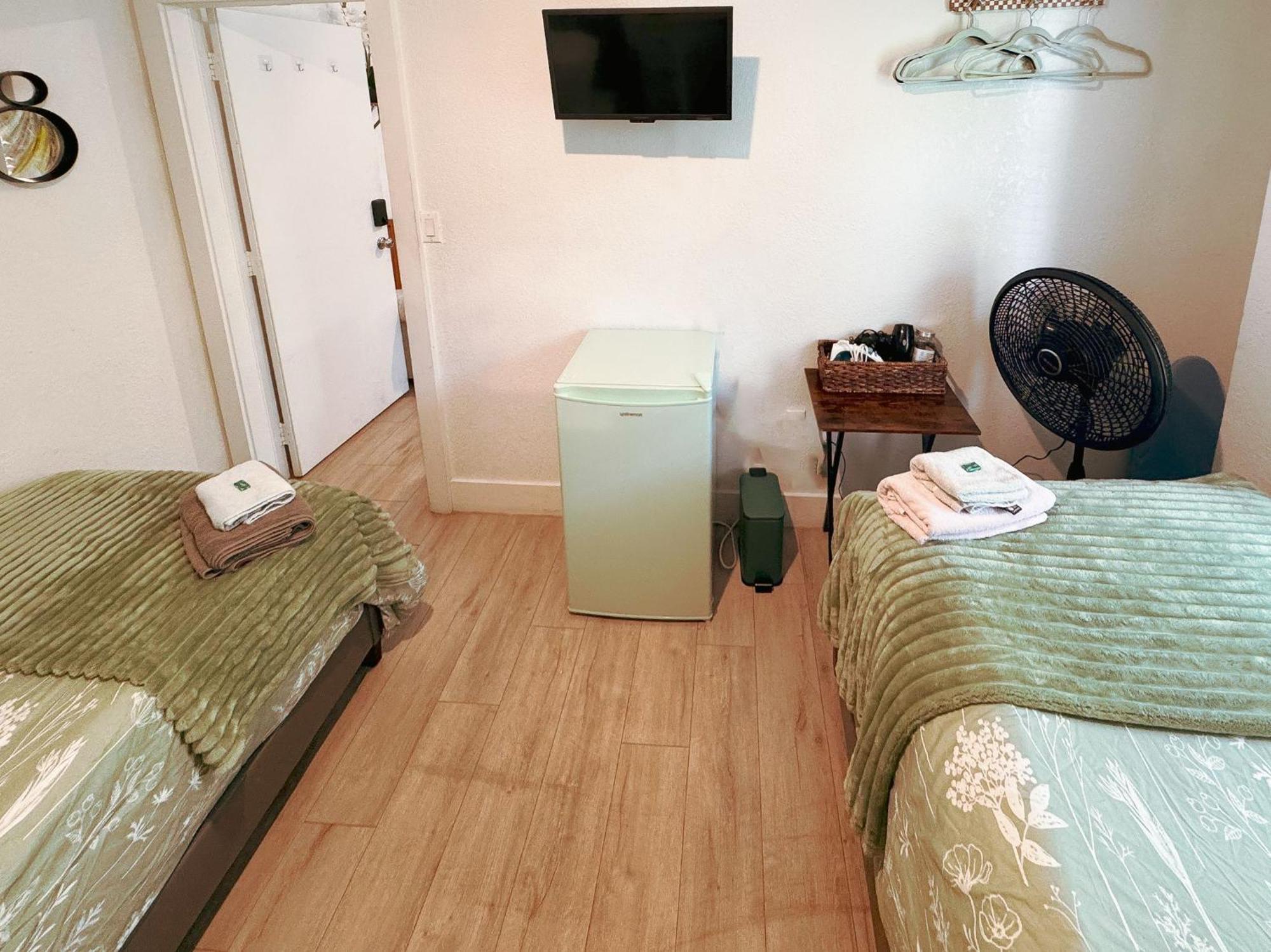 Deluxe Room In Best Location Miami In A 2 Bedrooms Unit - Parking, Laundry And Luggage Storage Eksteriør bilde